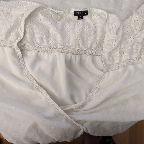 Torrid 6X Chiffon Clip Dot Tonic - Picture 5 of 6